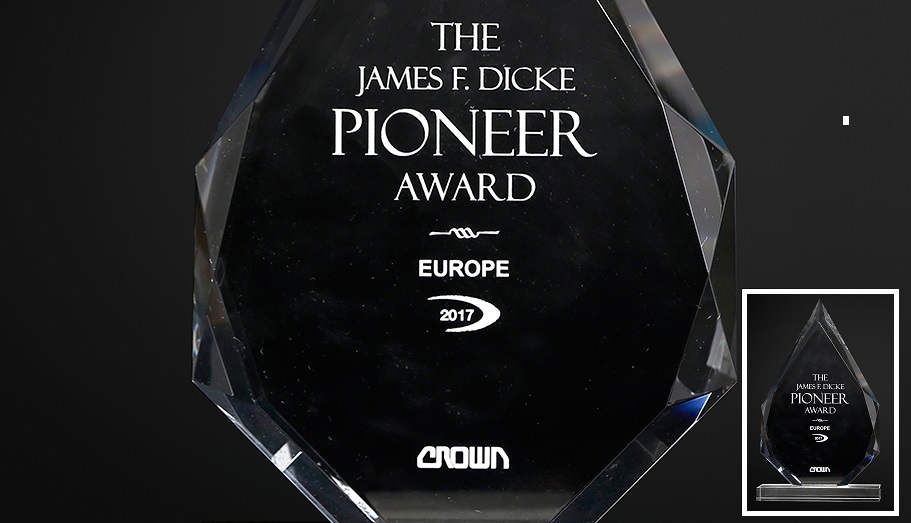 crown-award crown-award