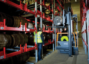 Crown distilleria