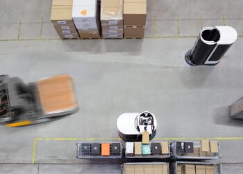 Jungheinrich sigla accordo con start-up Magazino