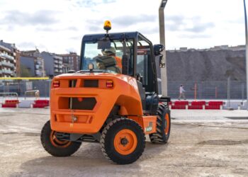 C201H, il fuoristrada compatto  “urban style” di AUSA