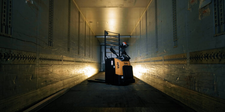 brand identity Yale Lift Truck Technologies