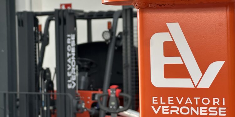 EV001