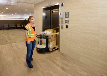 Crown LogiMAT 26 Muletti Dappertutto